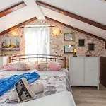 Luxury Emily With Amazing Sea View *