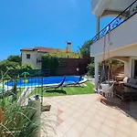 Luxury Emily With Amazing Sea View