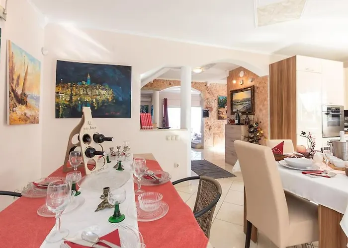 Apartment Luxury Emily With Amazing Sea View *