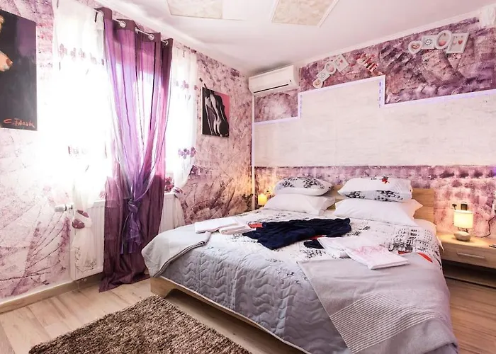 Luxury Emily With Amazing Sea View Apartment