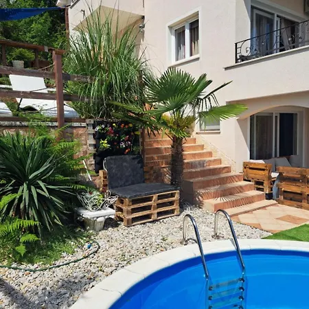 Luxury Emily With Amazing Sea View Apartament Lovran