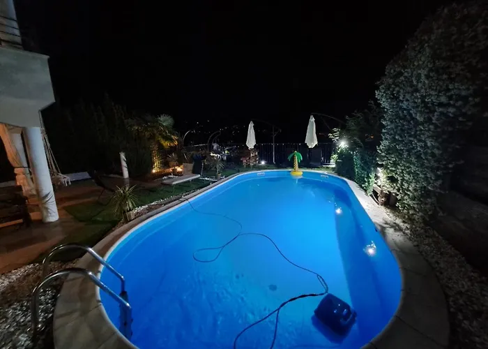 Luxury Emily With Amazing Sea View Апартаменты Ловран
