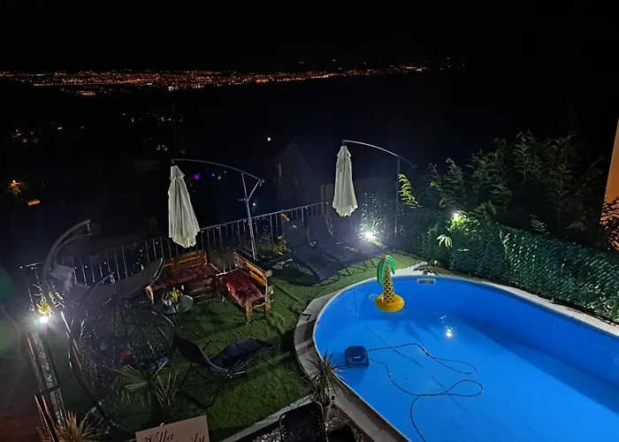 Luxury Emily With Amazing Sea View Апартаменты *